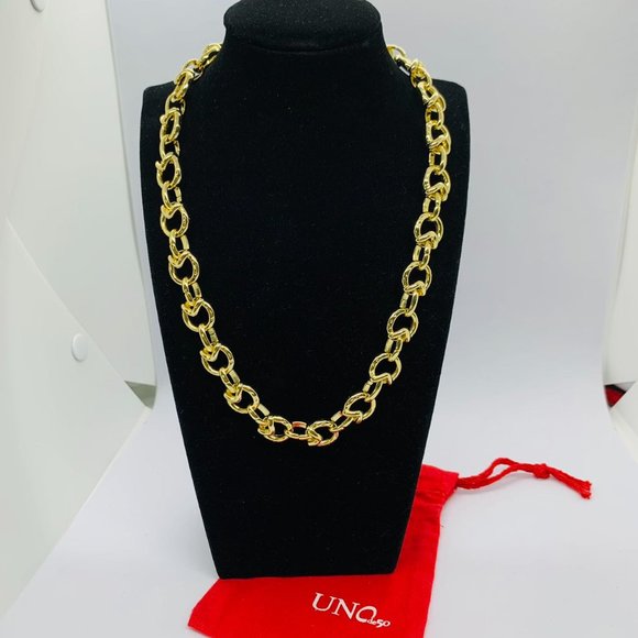 UNO de 50 GAMEOF3 NECKLACE large round anc triangular-shaped Glow Gold Necklace - Picture 3 of 7